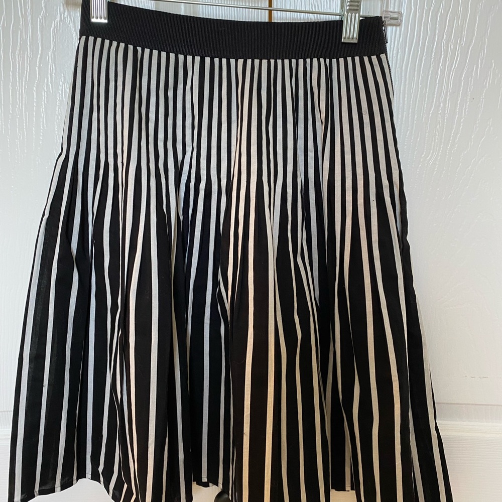 Anthropologie black and white skirt